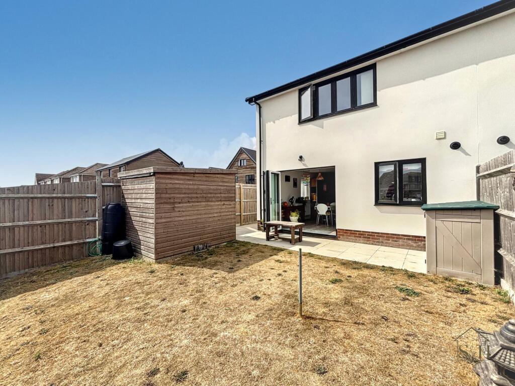 House in Tonbridge - View 4