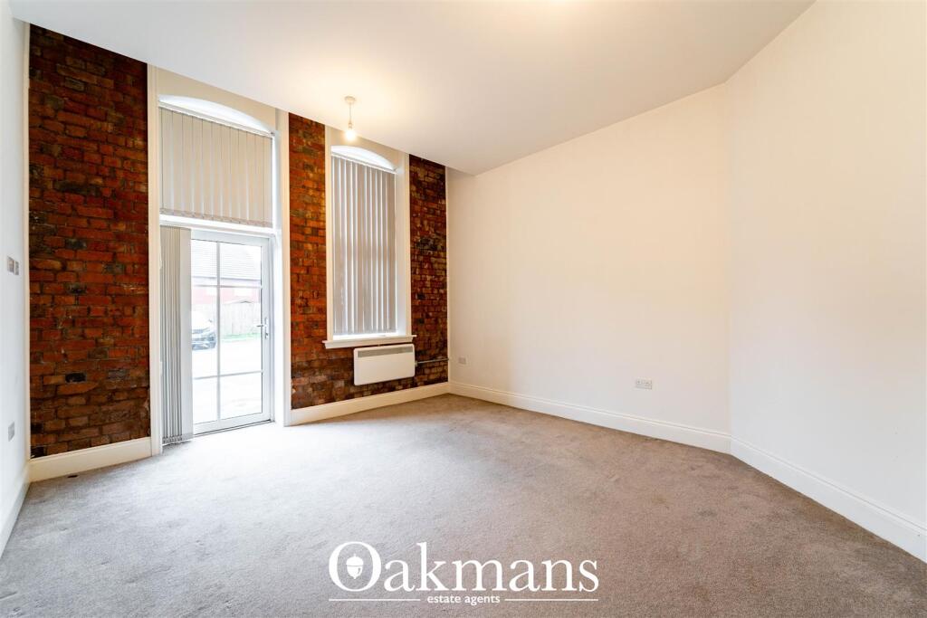 Additional image 3 of Crocketts Lane, Smethwick, B66