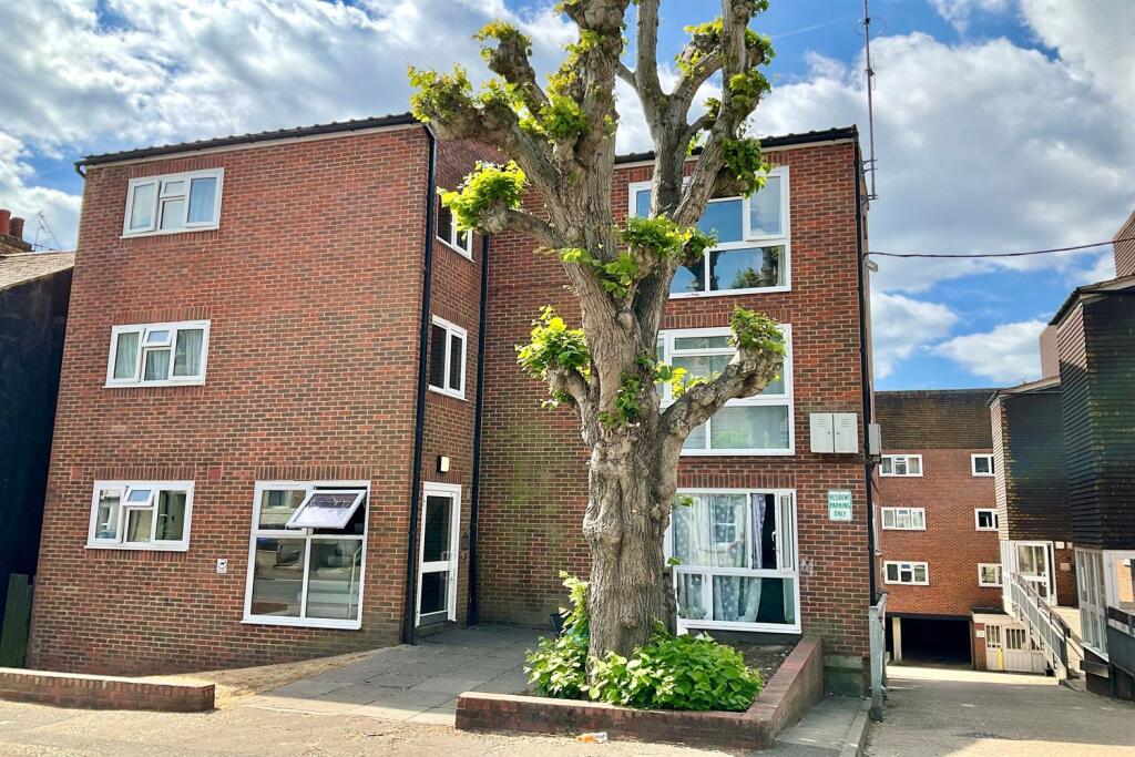 Main image of property: St. Annes Court, Heathfield Avenue, Dover, CT16