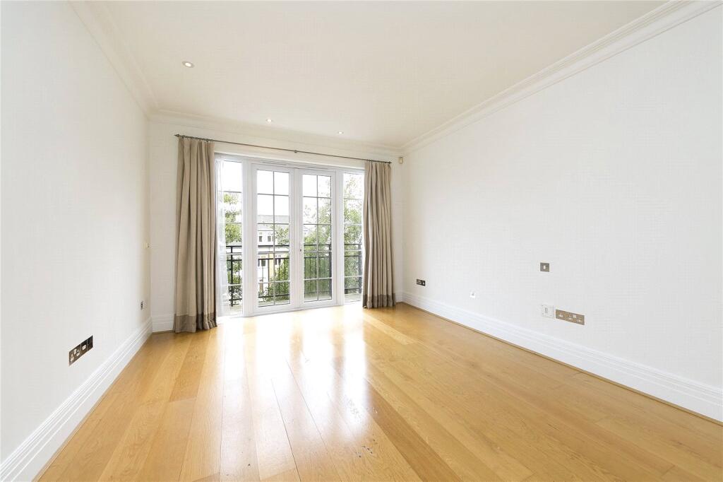 Apartment in Twickenham - View 5