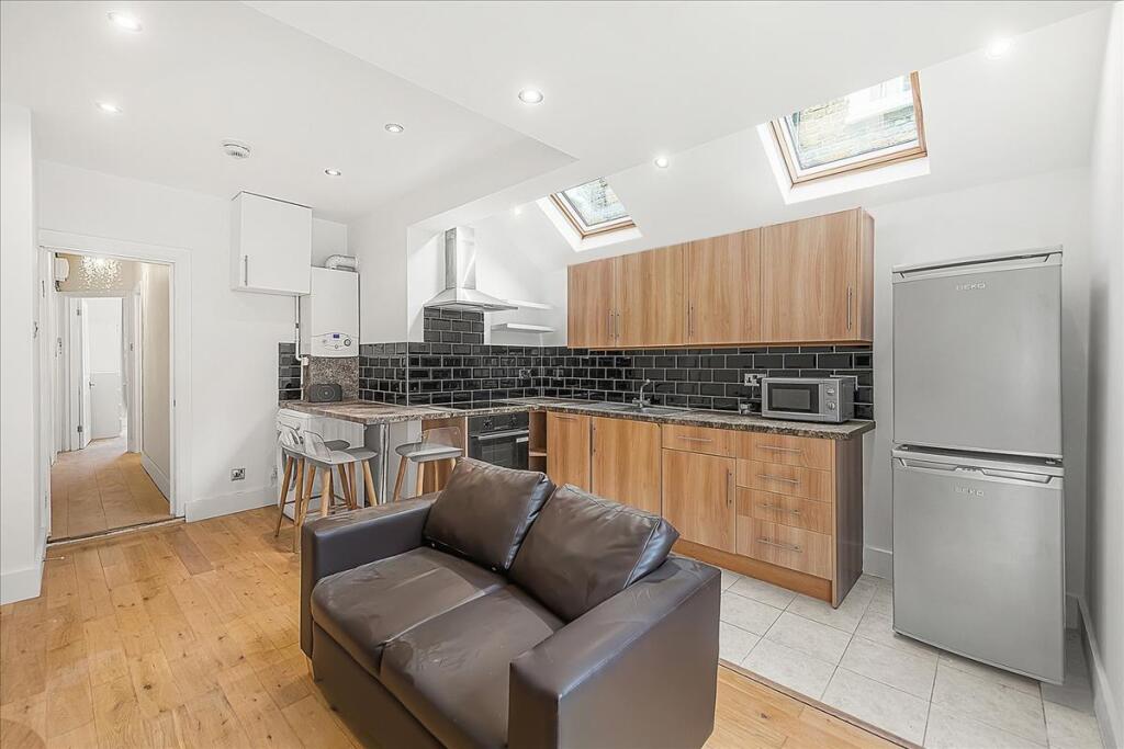 Main image of property: Holyport Road, Fulham, London, SW6