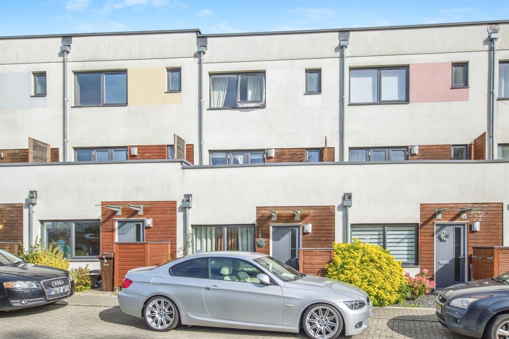 Main image of property: Jade Gardens, Colchester