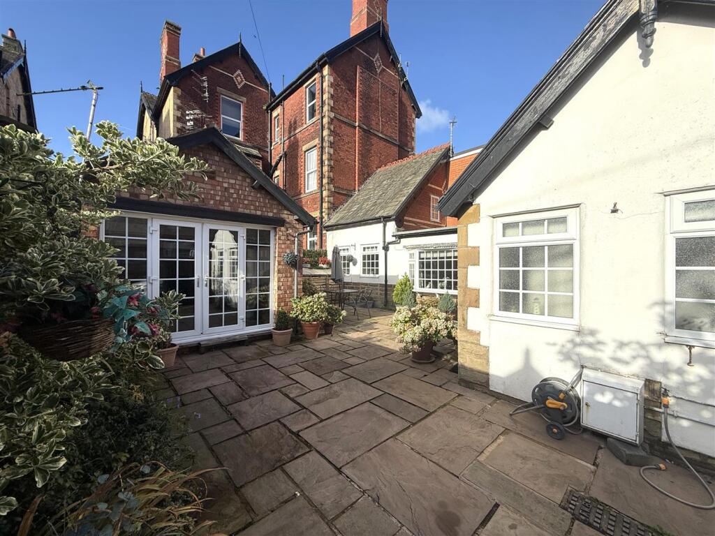 Main image of property: Clifton Drive North, Lytham St. Annes