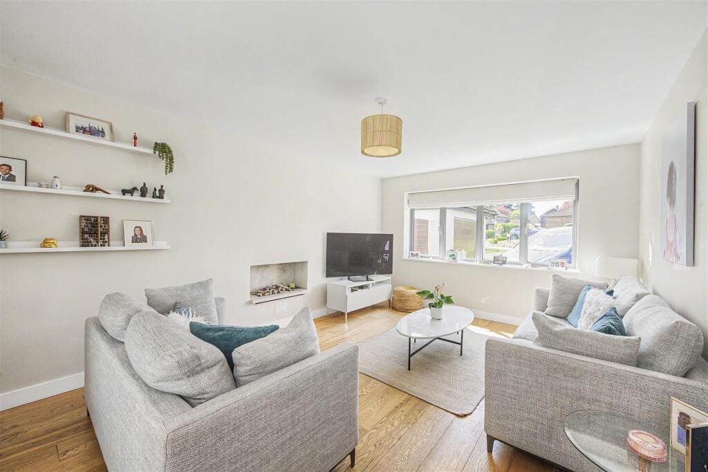 Additional image 9 of Townsend Lane, Harpenden