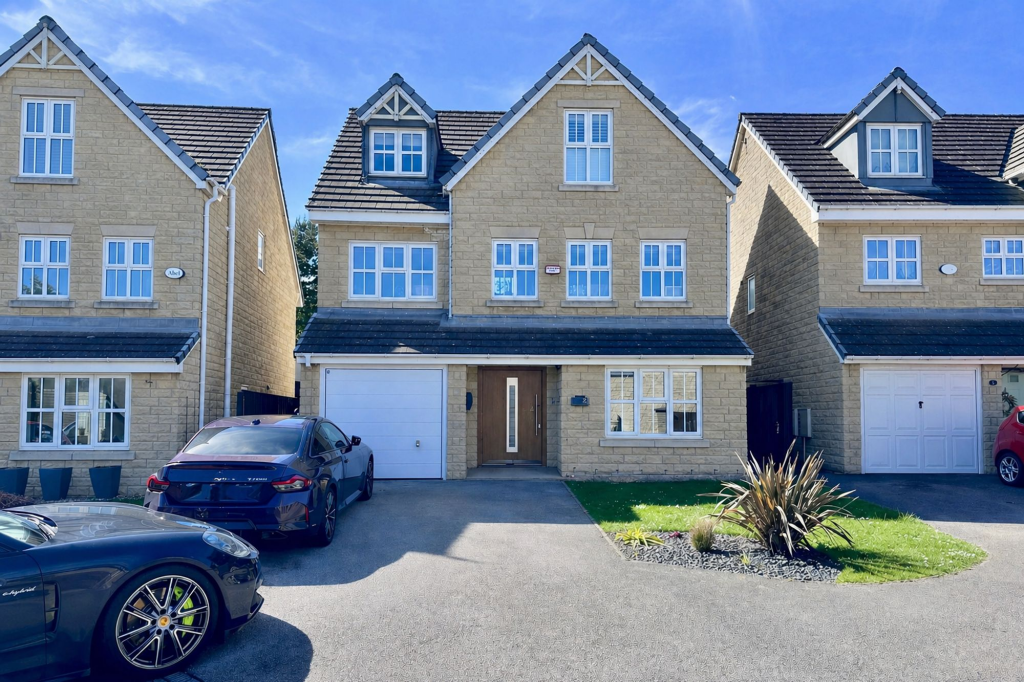 Main image of property: Scotty Brook Crescent, Glossop, SK13