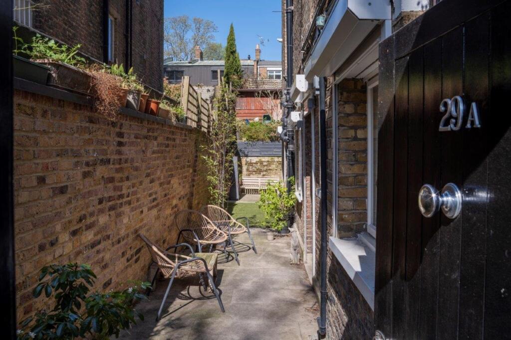 Apartment in London, South End Green, Belsize Park - View 3