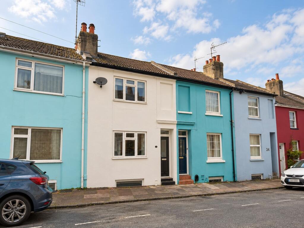 4-bed terraced on Southampton Street, Brighton, BN2, £550,000
