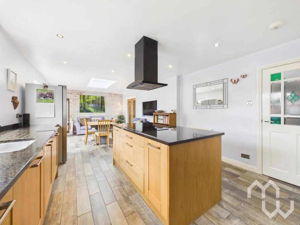 Highgate, Penwortham, PR1 photo 4