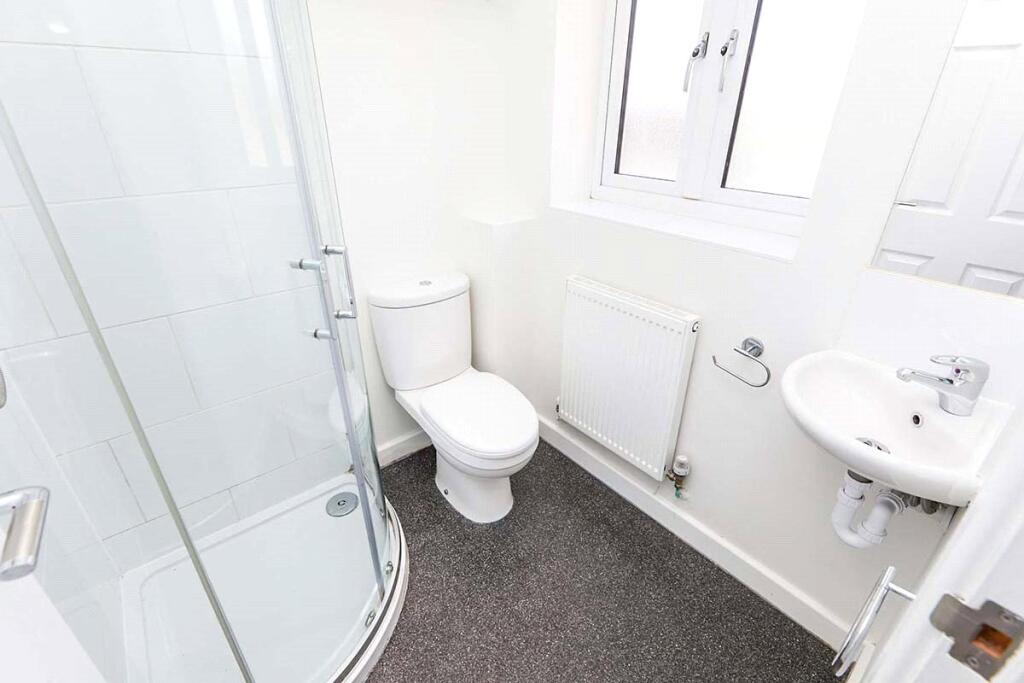 House in Derby - View 5