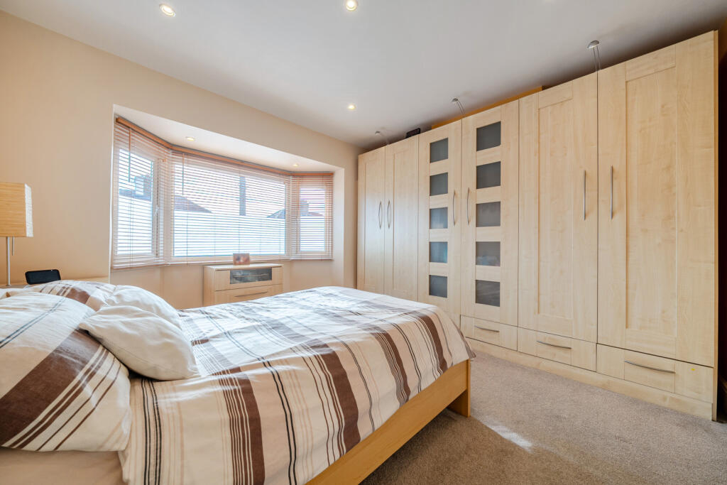 House in Dartford - View 4