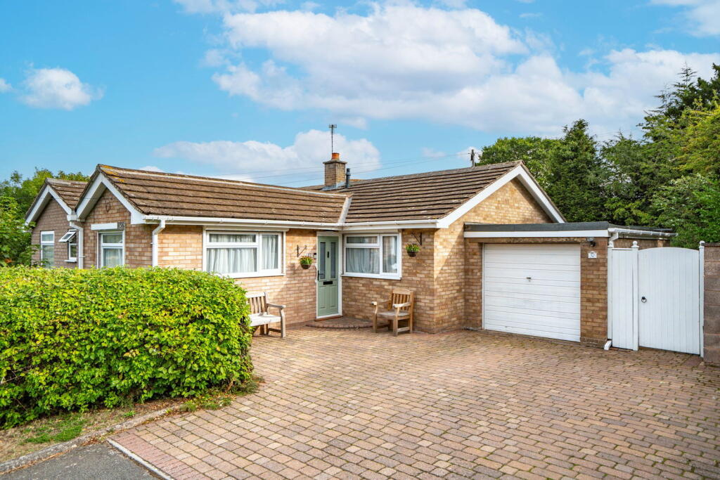 House in Malvern, Link Top