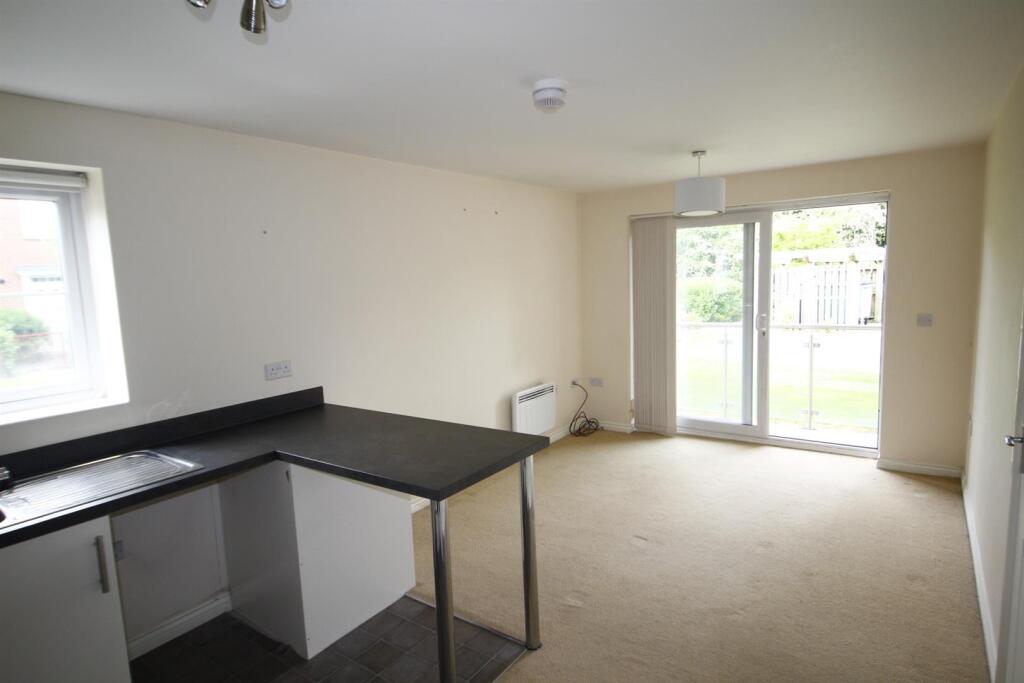 Saw Mill Way, Burton On Trent photo 2