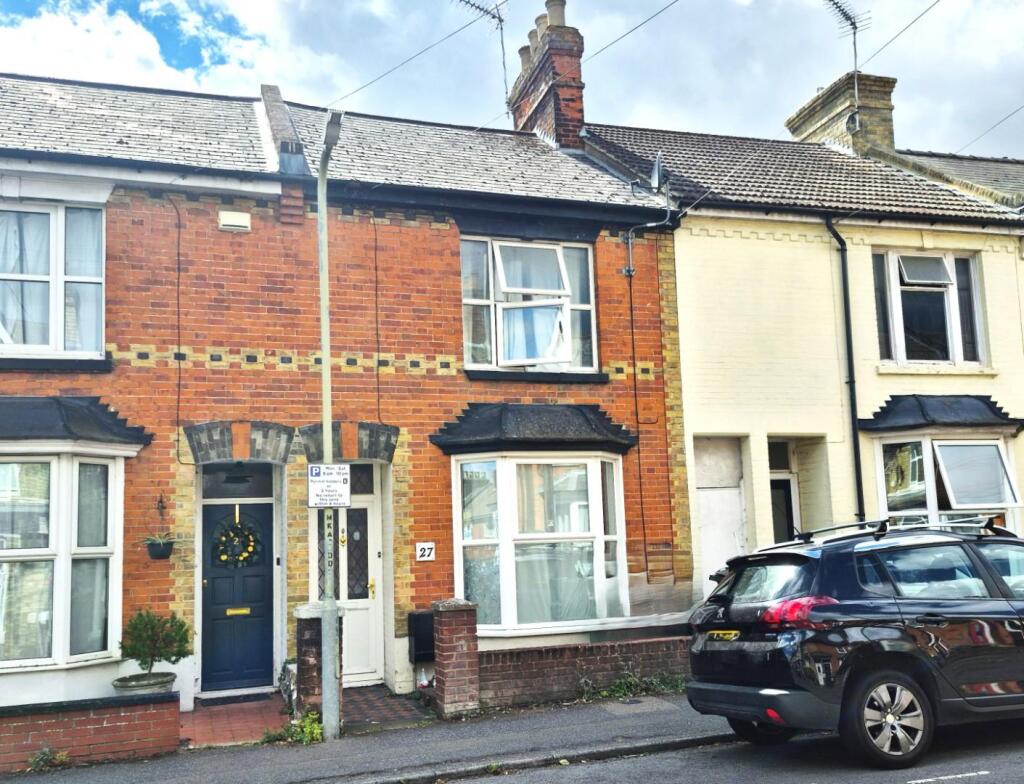 Main image of property: Kent Avenue, Ashford, TN24 8NG
