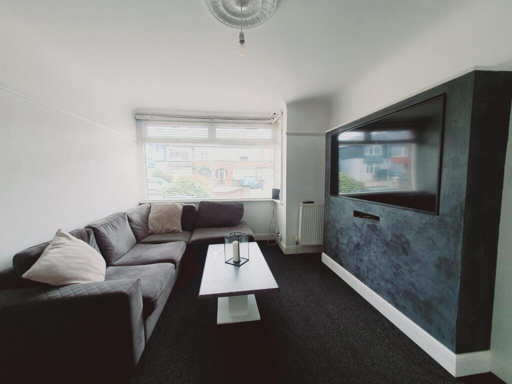 House in Portsmouth - View 4