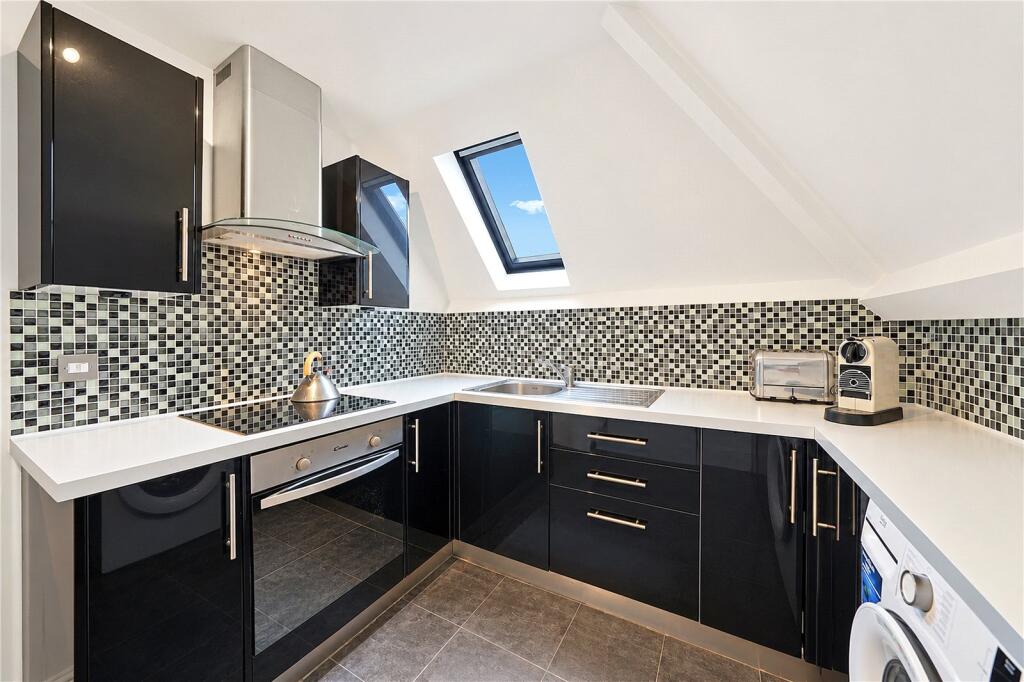 Apartment in London, Brondesbury Park, Mapesbury - View 5