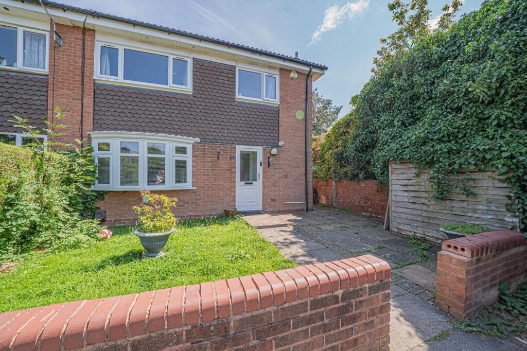 Main image of property: Coplow Close, Balsall Common, CV7