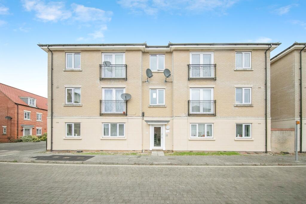 Main image of property: Firmin Close, Ipswich