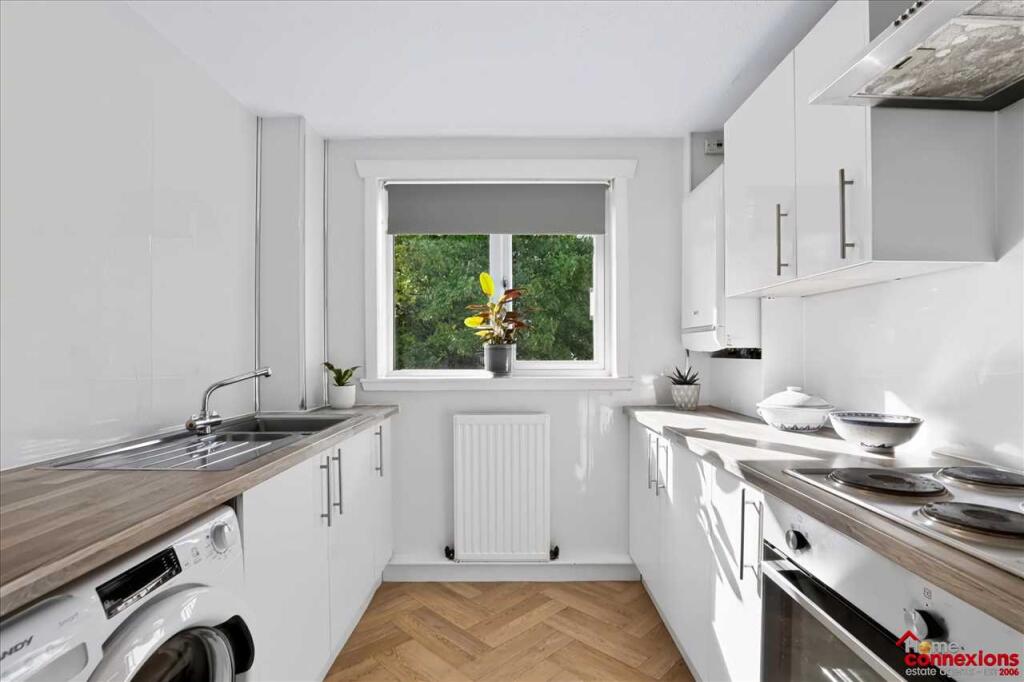 Apartment in East Kilbride, Maxwellton, Calderwood - More
