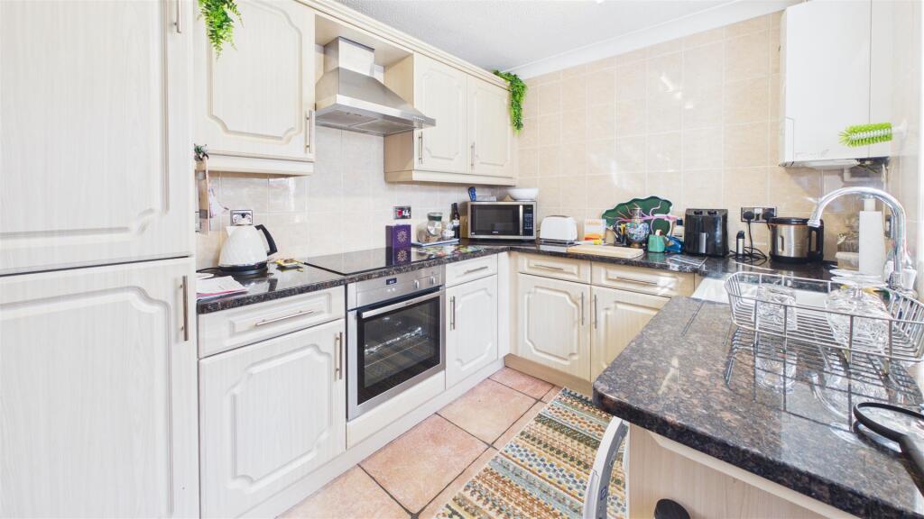 House in Birmingham - View 3