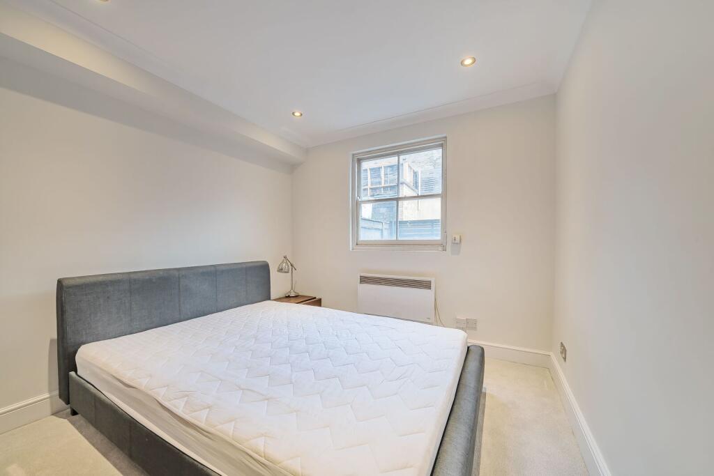 Apartment in London - View 4