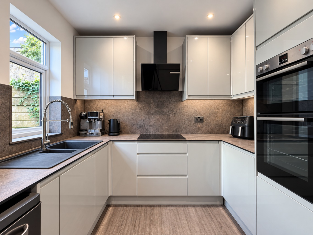 House in Sefton, Birkdale - View 2