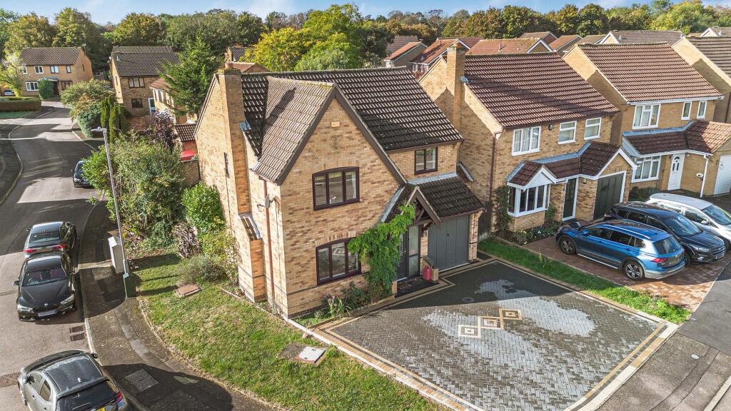 4-bed detached on Derwent Close, Stukeley Meadows, Huntingdon., £450,000