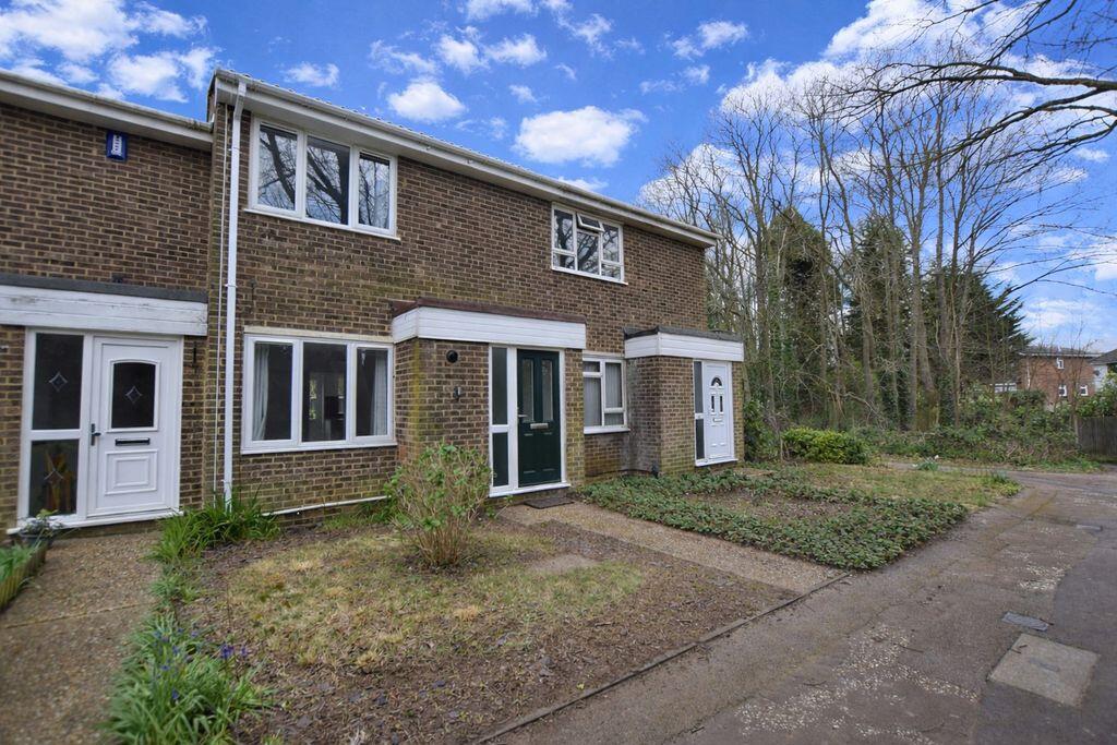 Main image of property: Garrington Close, Vinters Park, Maidstone, ME14 5RP