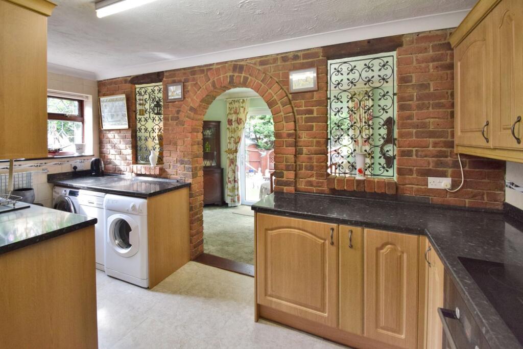 House in Maidstone, Lidsing, Boxley - View 4