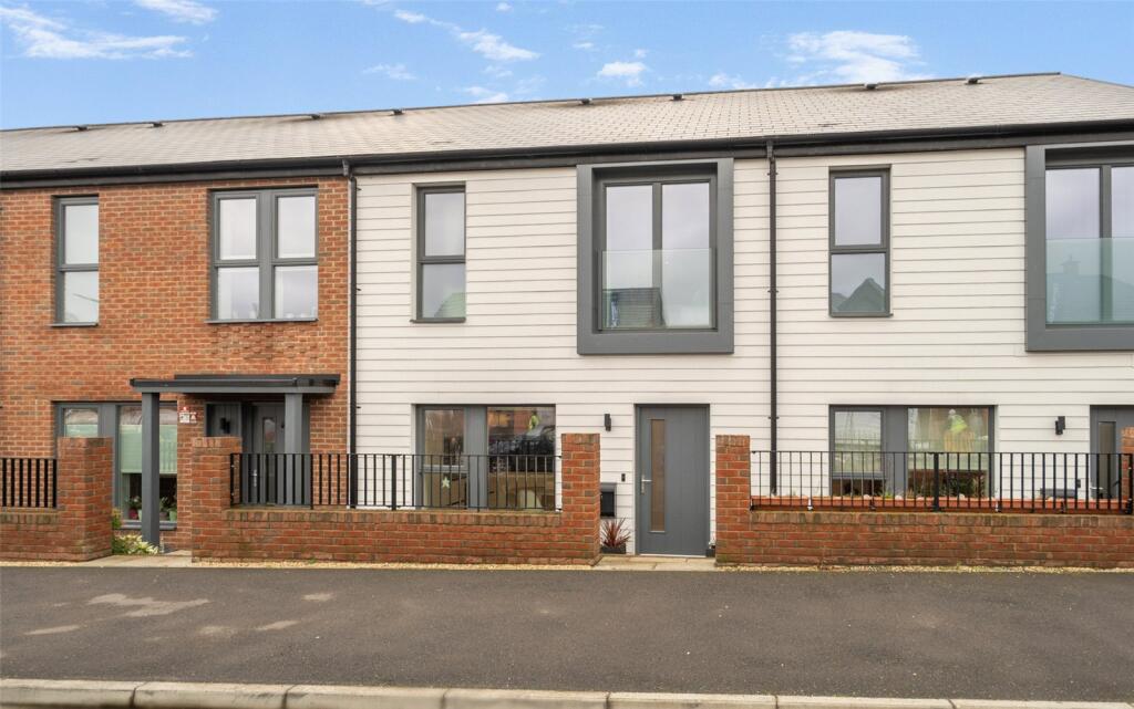Main image of property: Mindenhurst Road, Deepcut, Camberley, Surrey, GU16