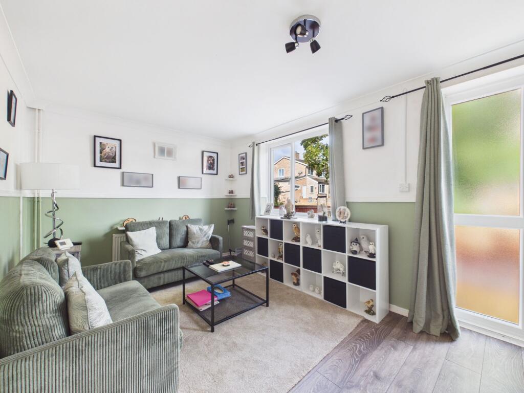 House in Peterborough - View 5