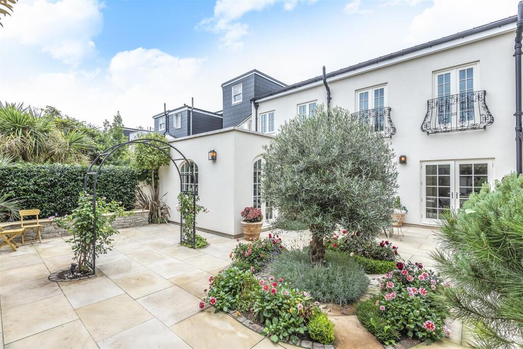 Main image of property: Archway Street, Barnes, SW13