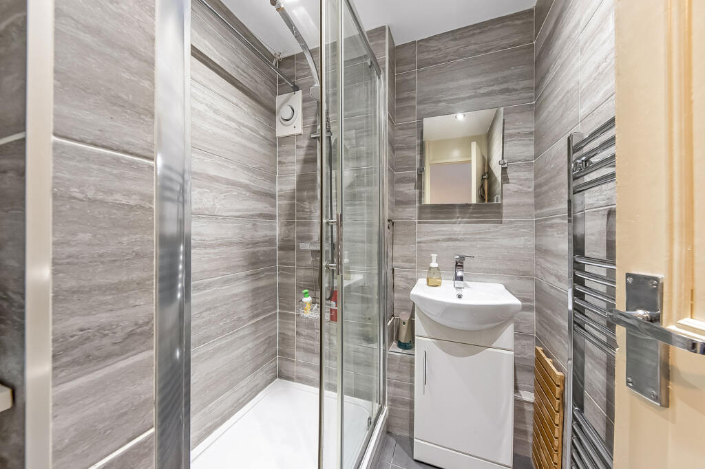 Apartment in London - View 4