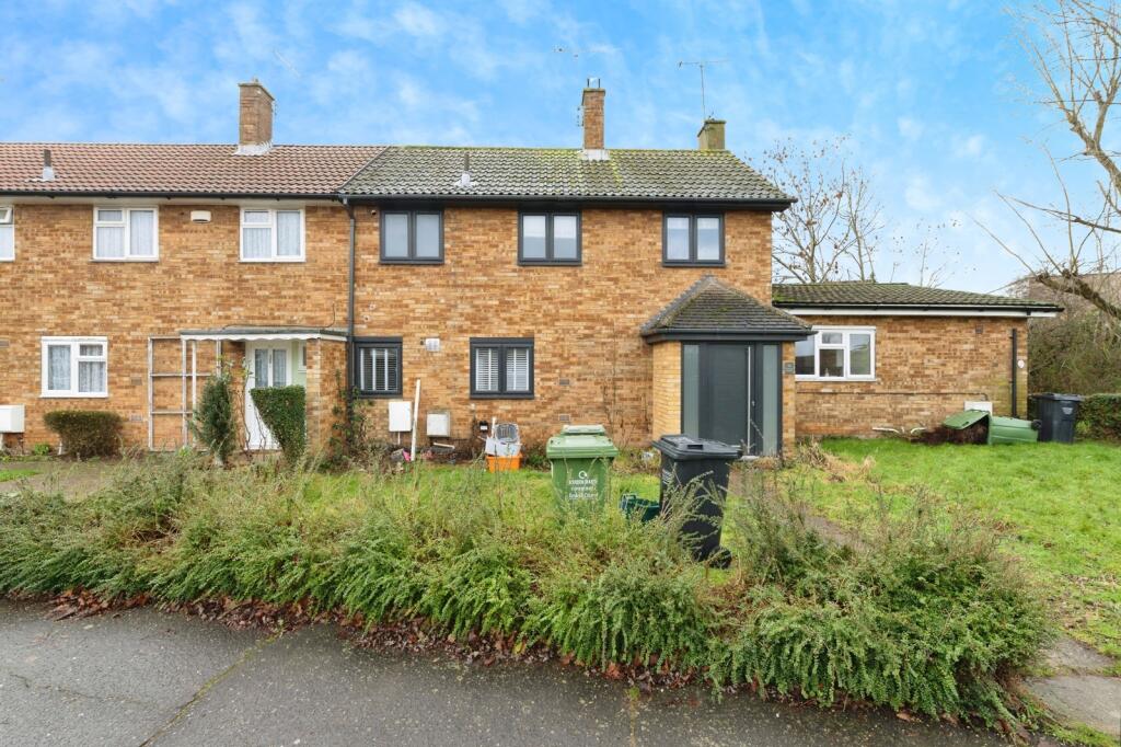 Main image of property: Southcote Crescent, Basildon, Essex, SS14