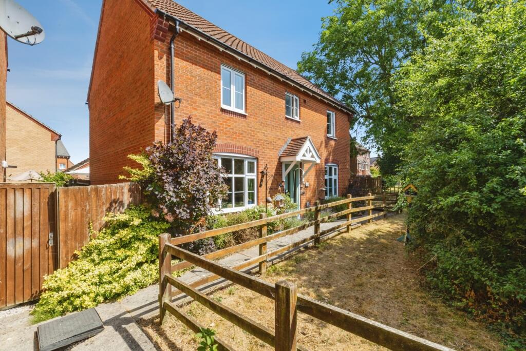Main image of property: Leveret Chase, Witham St. Hughs, Lincoln, Lincolnshire, LN6