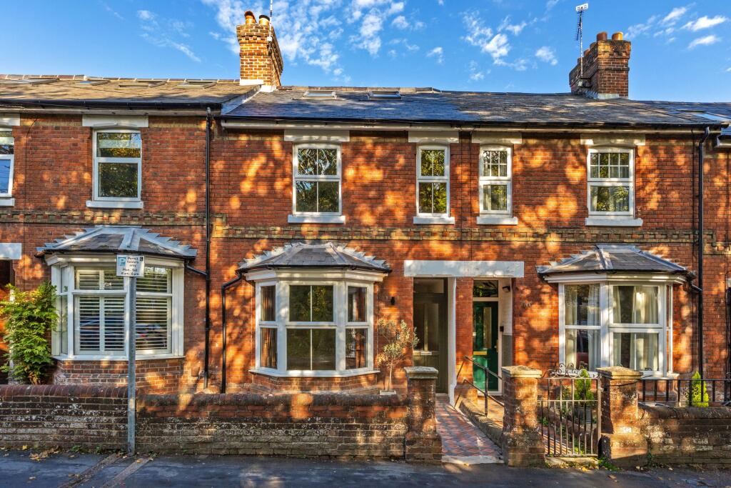 4-bed terraced on Stockbridge Road, Winchester, SO22, £900,000