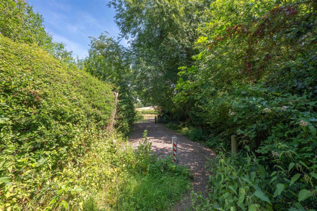 Kixley Lane, Knowle - View 4