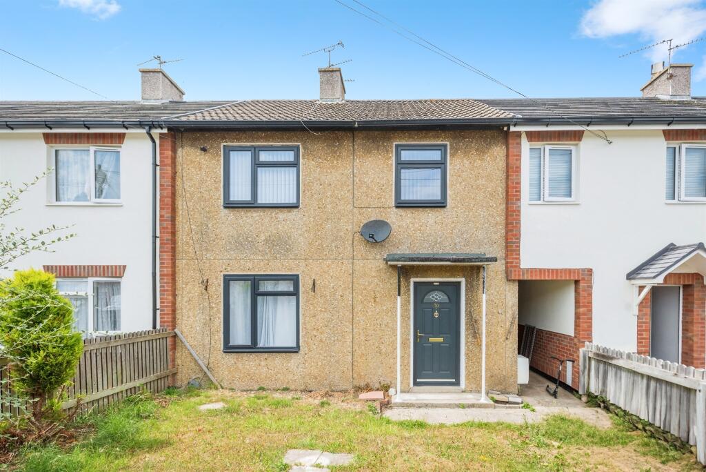 Main image of property: Pinnocks Place, Swindon