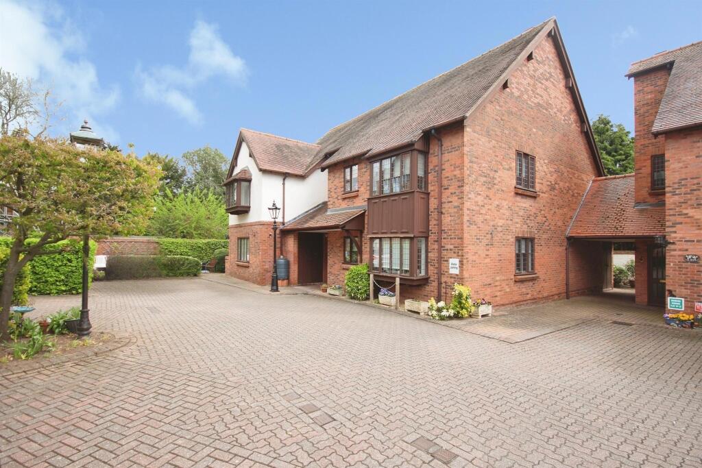 Main image of property: Castle Gate Mews, Warwick