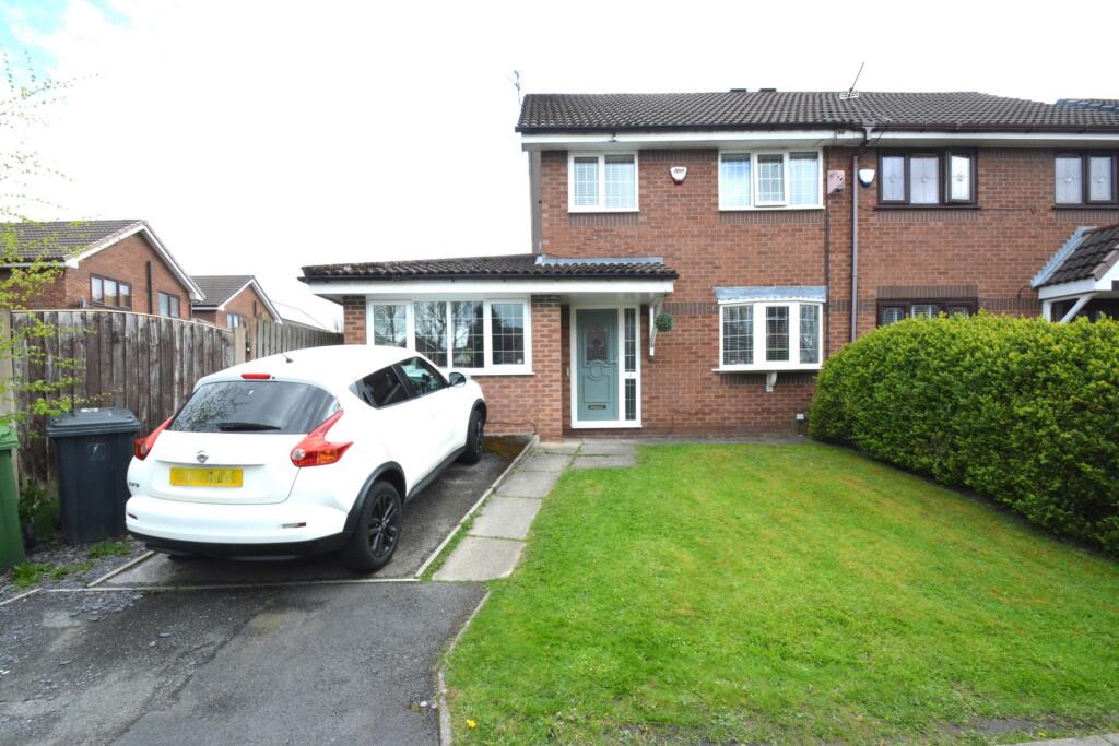Main image of property: Robins Close, Littlemoss, M43