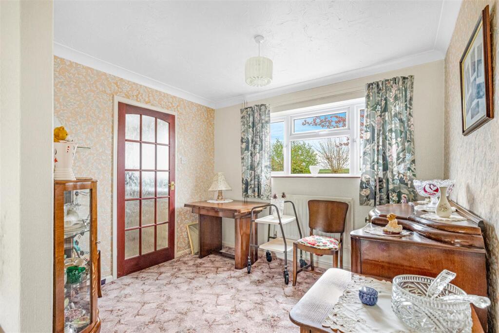 House in Kettering, Stanion - View 3