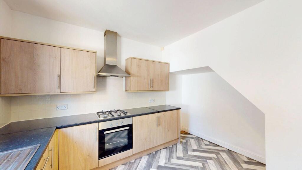 House in Bolton, Westhoughton - More