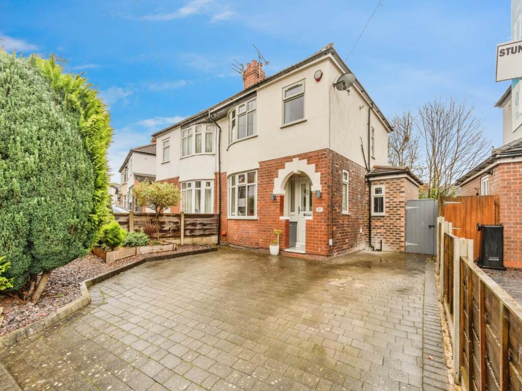 Main image of property: The Crescent, Bredbury, Stockport