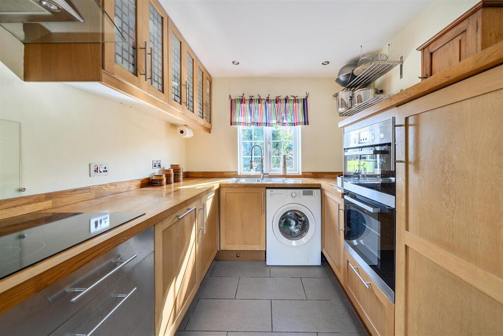 House in Pattishall, Fosters Booth - View 5