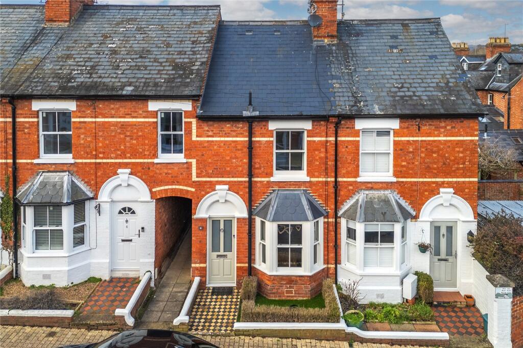 Main image of property: York Road, Henley-on-Thames, Oxfordshire, RG9