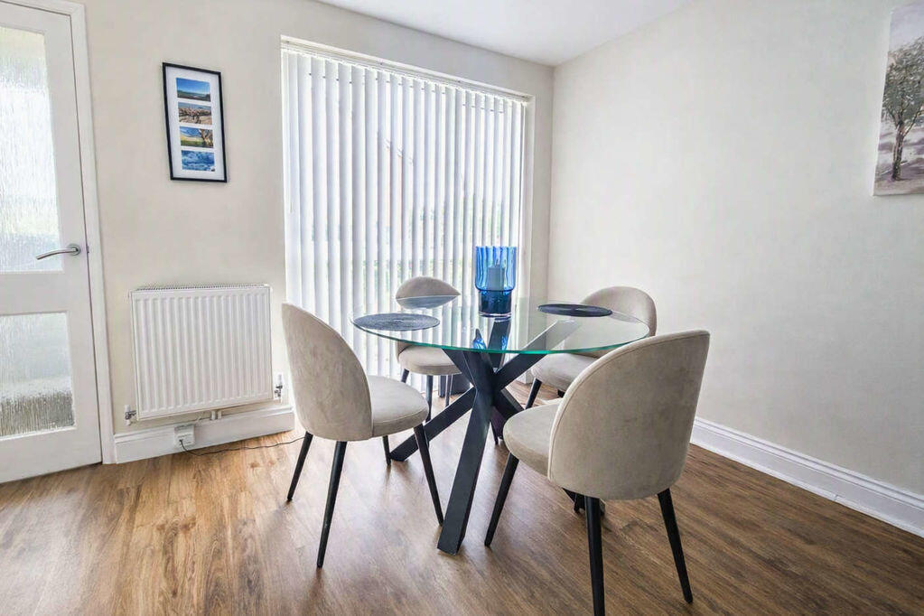 House in Gosport, Lee-on-the-Solent - View 5