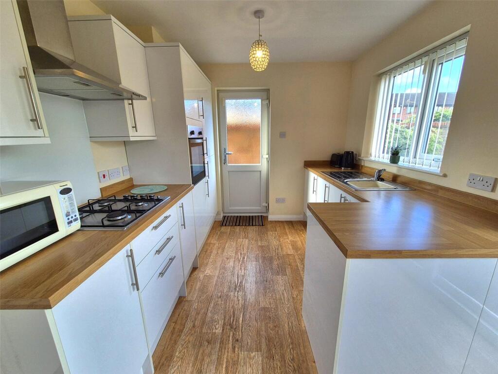 Bakers Lane, CHAPELFIELDS, Coventry, CV5 photo 2