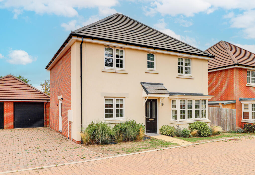 House in St Albans, Smug Oak, St Stephen
