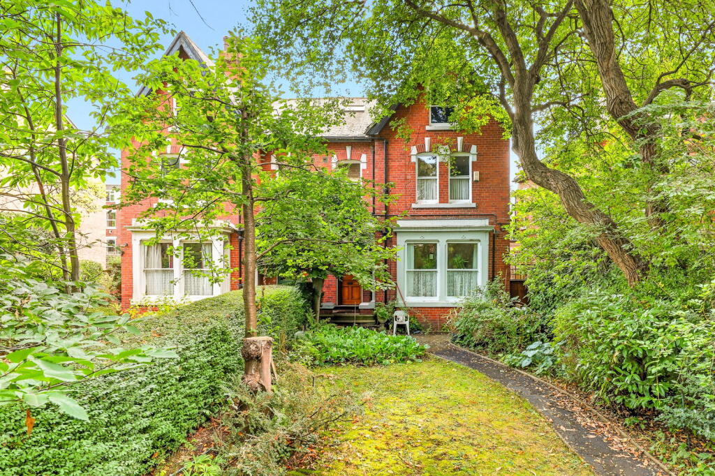 Main image of property: Cardigan Road, Headingley, Leeds LS6 1EB