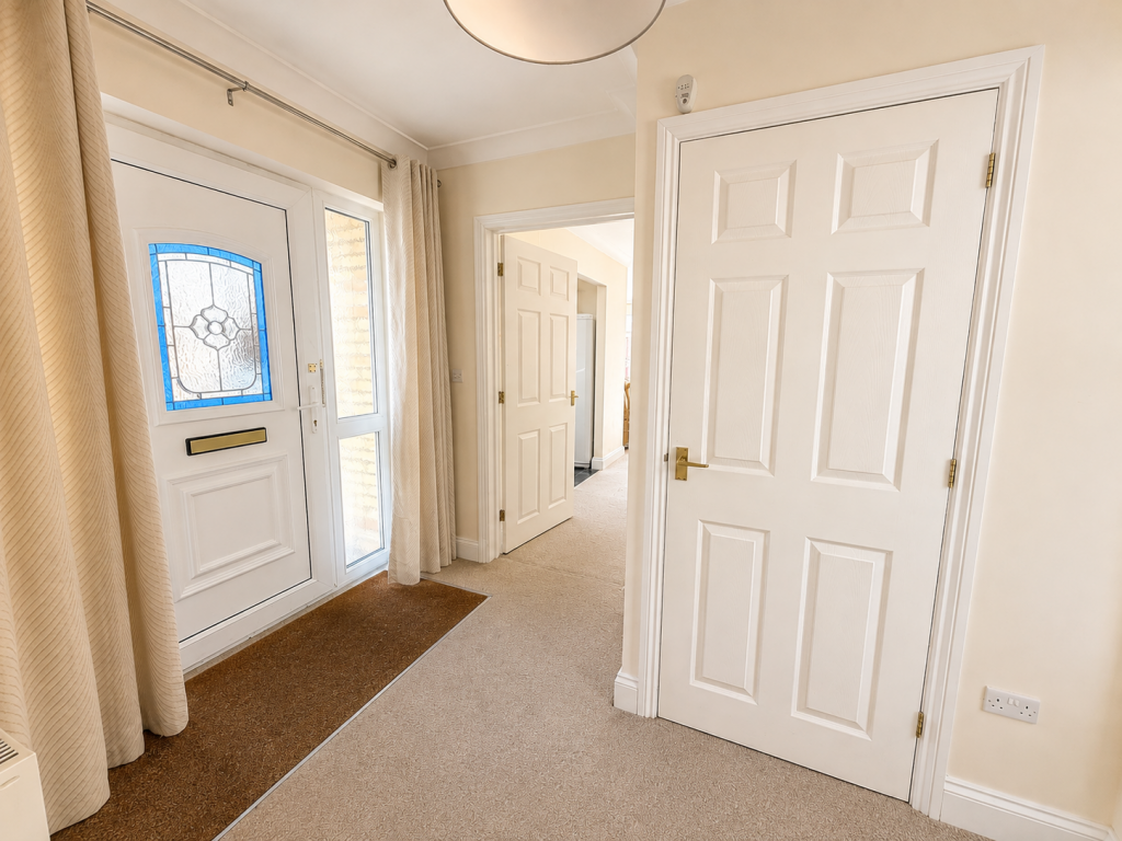 House in East Cambridgeshire, Soham - More