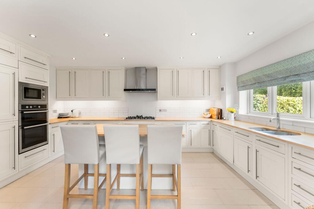 The Ridings, Cobham, KT11 – pohled 4